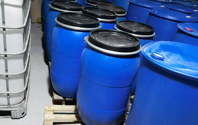 ทำไมสีทาผนังหินของฉันถึงเปลี่ยนเป็นสีขาว?